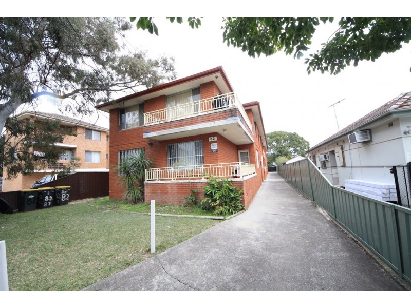 4/82 Wangee Road, Lakemba NSW 2195
