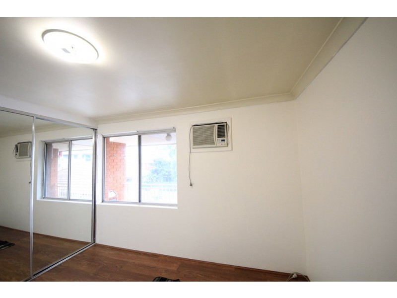 4/82 Wangee Road, Lakemba NSW 2195