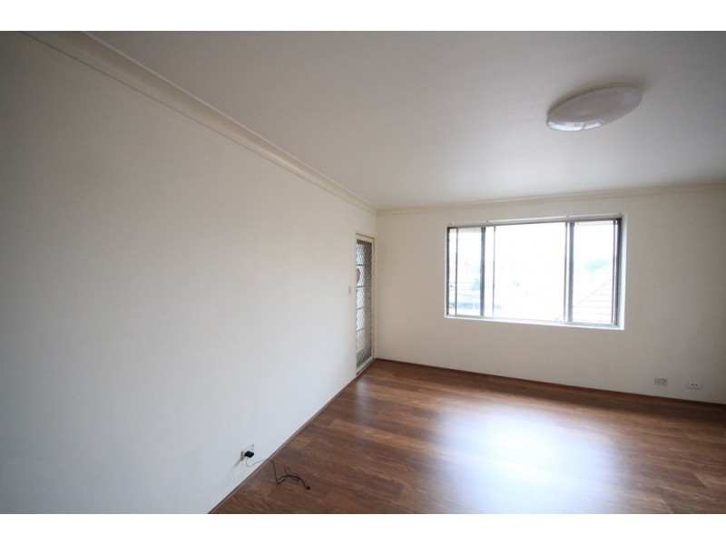 4/82 Wangee Road, Lakemba NSW 2195