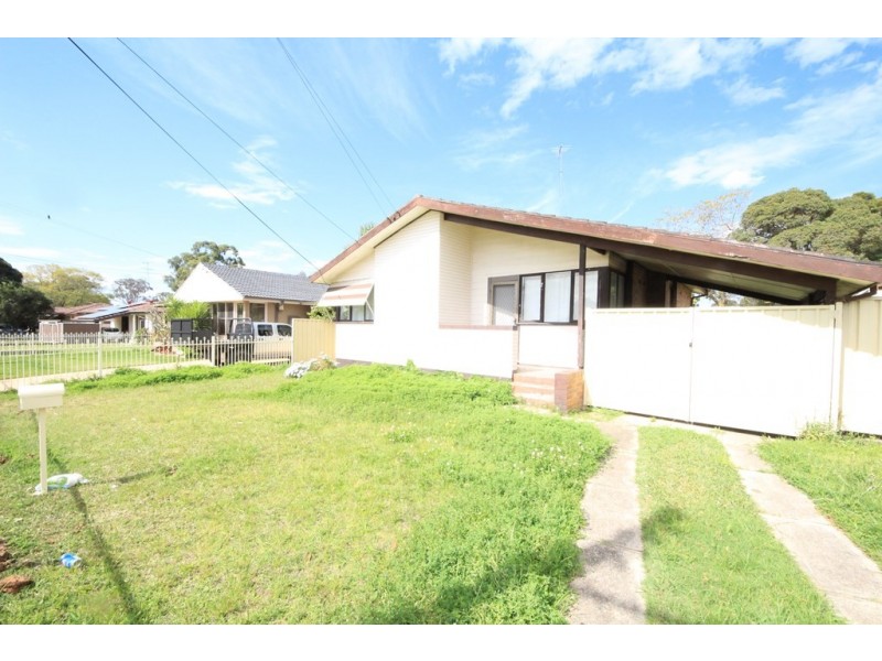 428 Luxford Road, Lethbridge Park NSW 2770