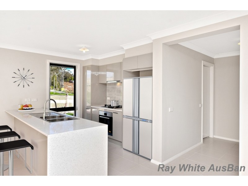 House 21 Rolla Road, Glenfield NSW 2167