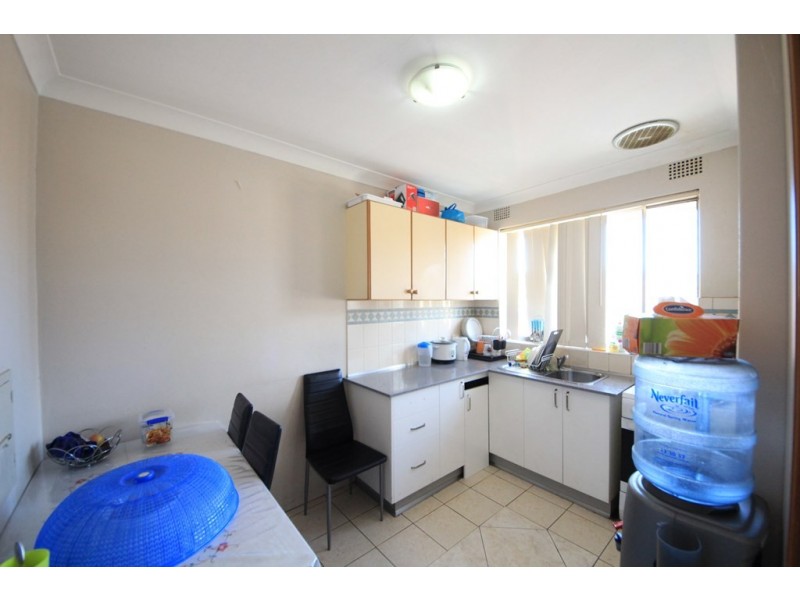 4/92 Hampden Road, Lakemba NSW 2195