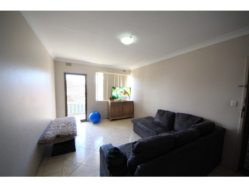 4/92 Hampden Road, Lakemba NSW 2195