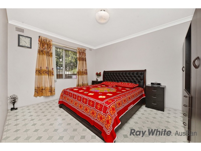 2/1 Hampden Road, Lakemba NSW 2195