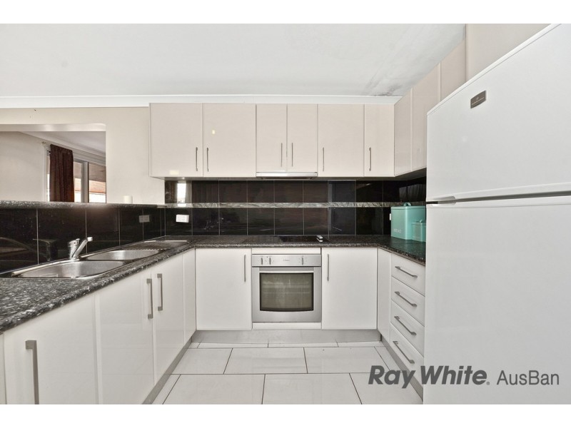 99 Harrow Road, Glenfield NSW 2167