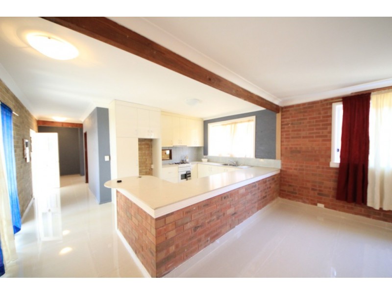 202 Roberts Road, Greenacre NSW 2190
