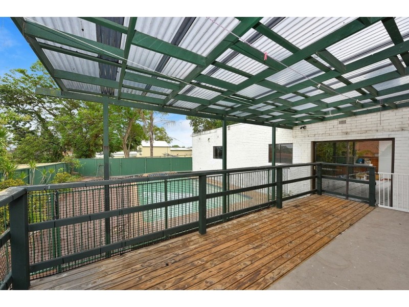 22 Parliament Road, Macquarie Fields NSW 2564