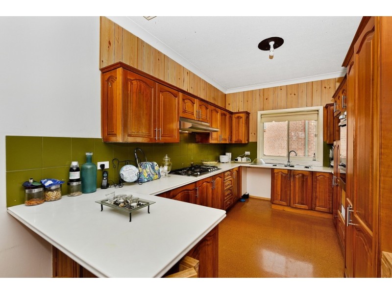 22 Parliament Road, Macquarie Fields NSW 2564