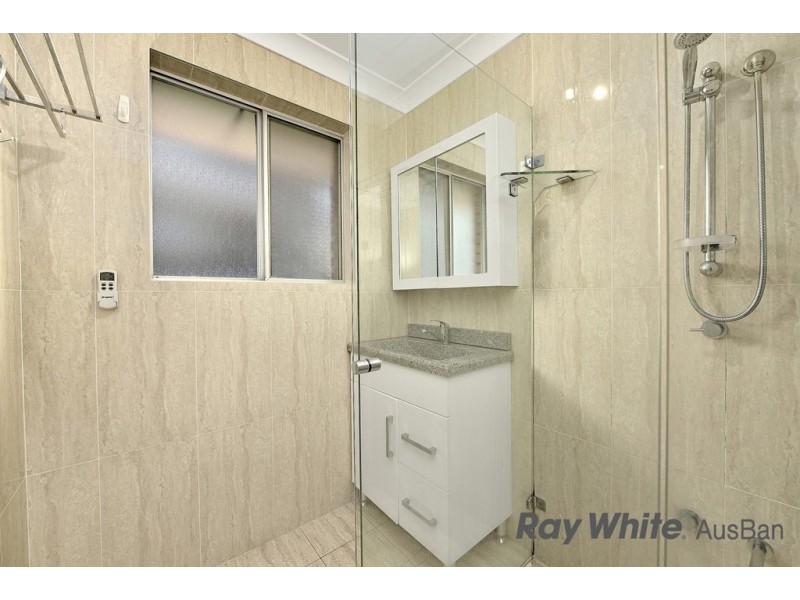 4./1 Hampden Road, Lakemba NSW 2195