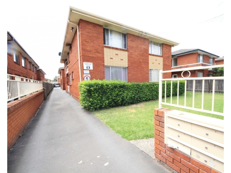 9/87 Hampden Road, Lakemba NSW 2195