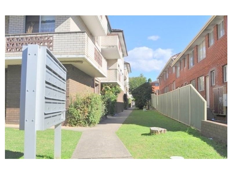 3/48-50 Hampden Road, Lakemba NSW 2195