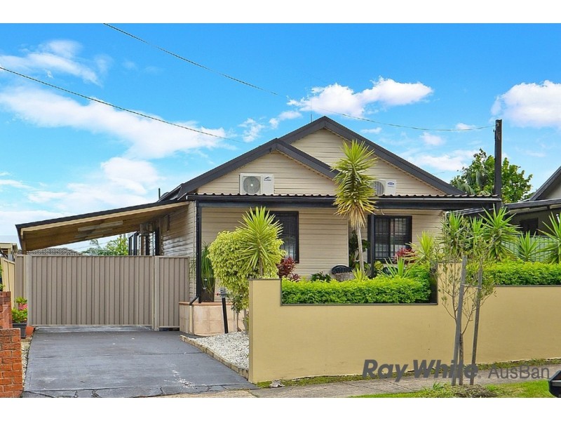 14 Phillip Street, Roselands NSW 2196