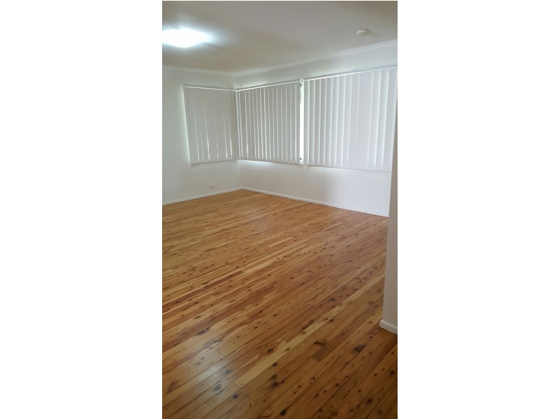 46 The Parkway, Bradbury NSW 2560