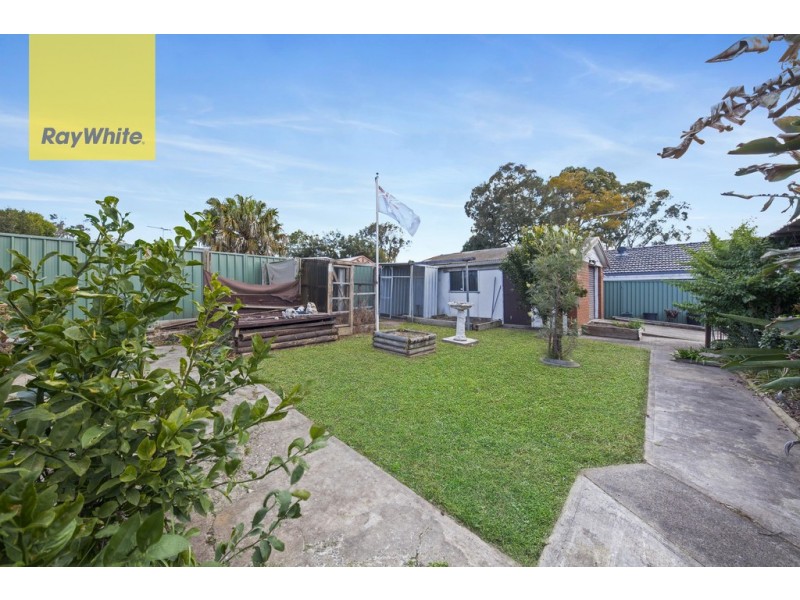 45 Hopping Rd, Ingleburn NSW 2565