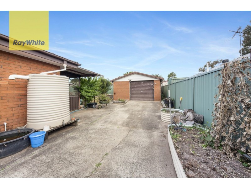 45 Hopping Rd, Ingleburn NSW 2565