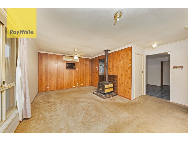 45 Hopping Rd, Ingleburn NSW 2565