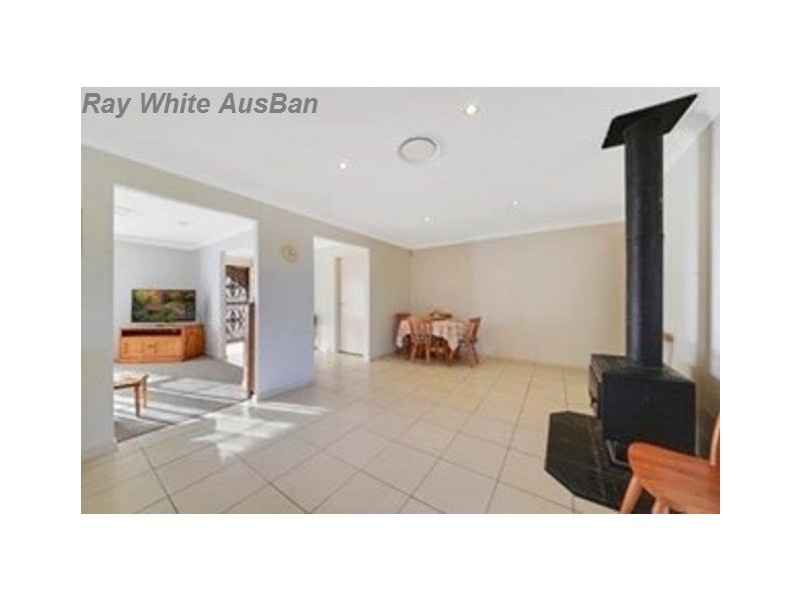 25 Shannon Place, Kearns NSW 2558