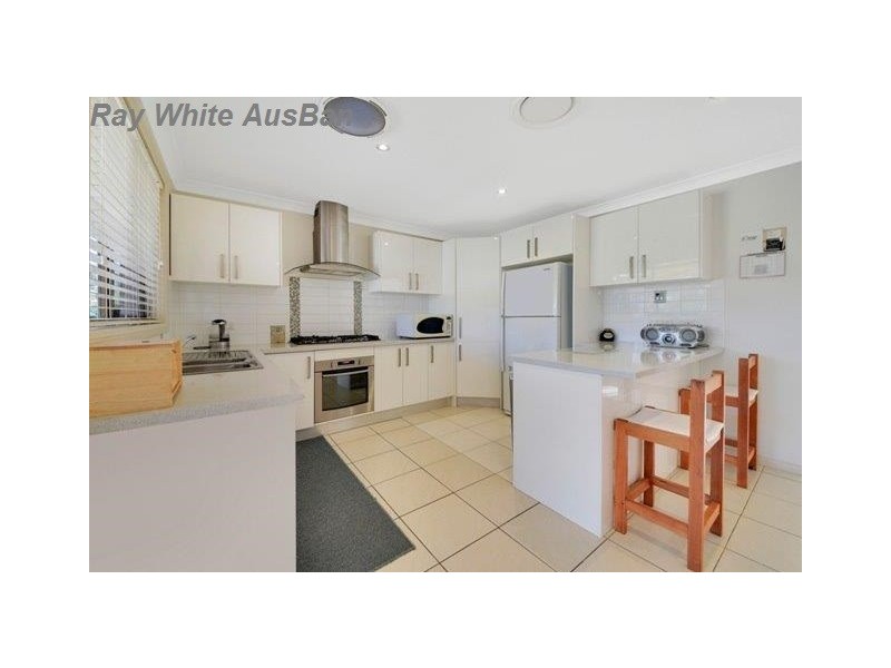 25 Shannon Place, Kearns NSW 2558