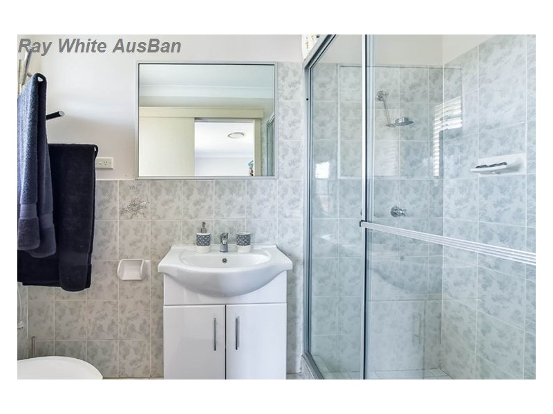 25 Shannon Place, Kearns NSW 2558