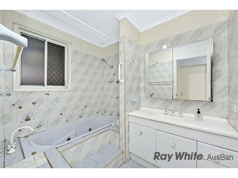 53 Townson Avenue, Leumeah NSW 2560