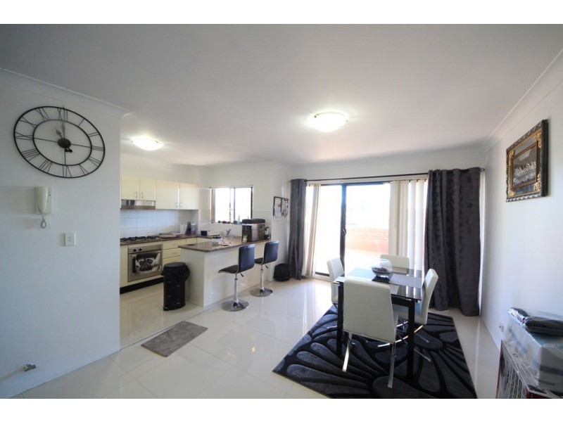 2/872-876 CANTERBURY ROAD, Roselands NSW 2196