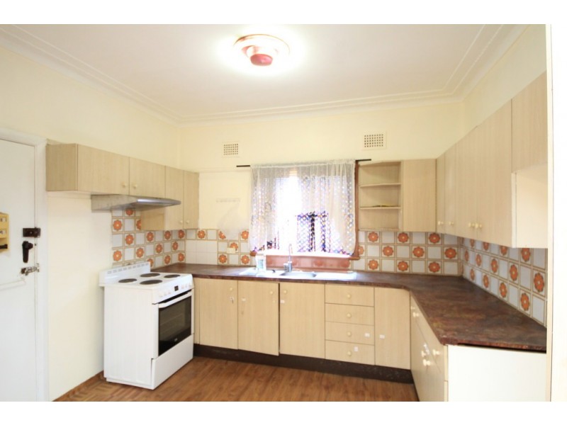 150. Juno Parade, Greenacre NSW 2190