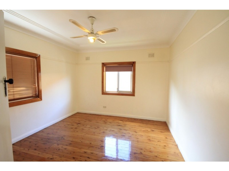 150. Juno Parade, Greenacre NSW 2190