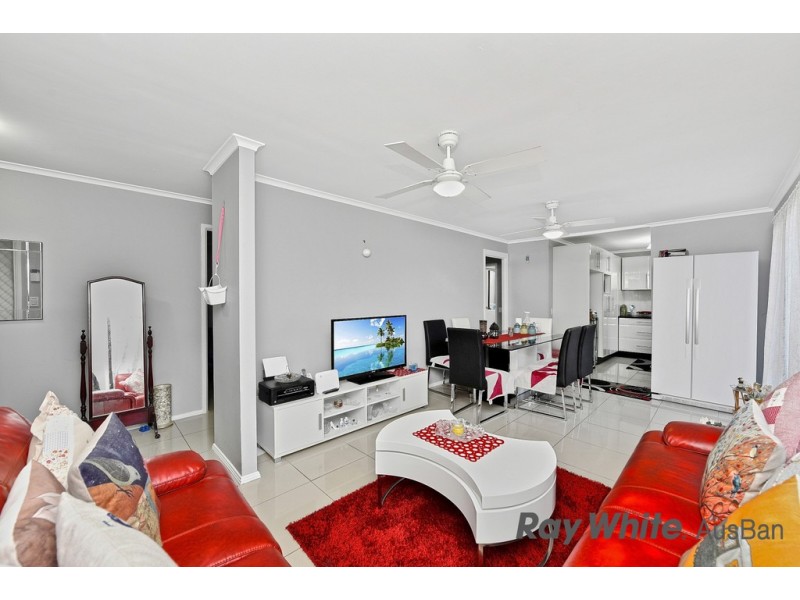 Villa 3 76 Parliament Road, Macquarie Fields NSW 2564