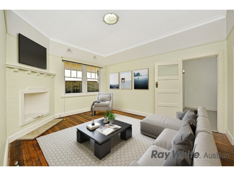 7 Legge Street, Roselands NSW 2196