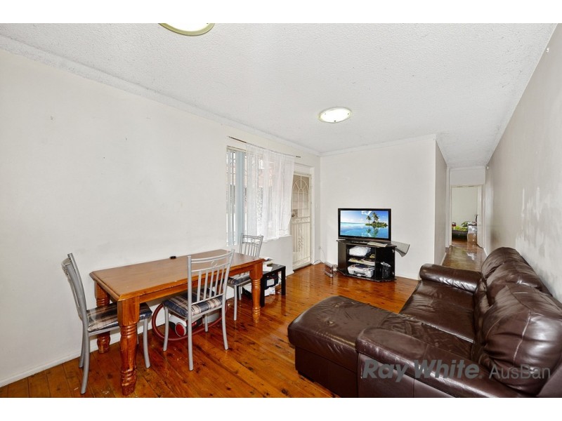 4/.81 Hampden Road, Lakemba NSW 2195