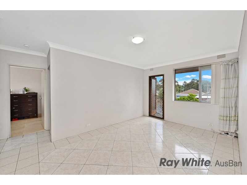 4/.92 Hampden Road, Lakemba NSW 2195