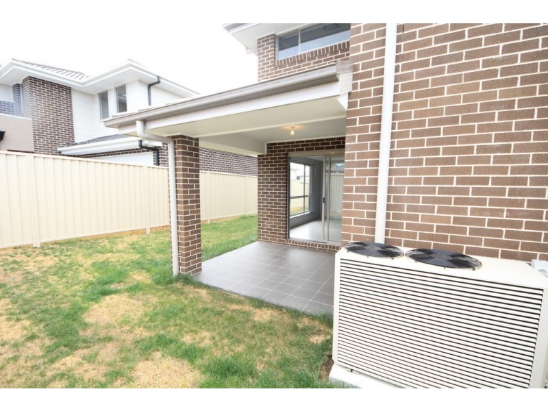 35 GALLIPOLI DR, Edmondson Park NSW 2174