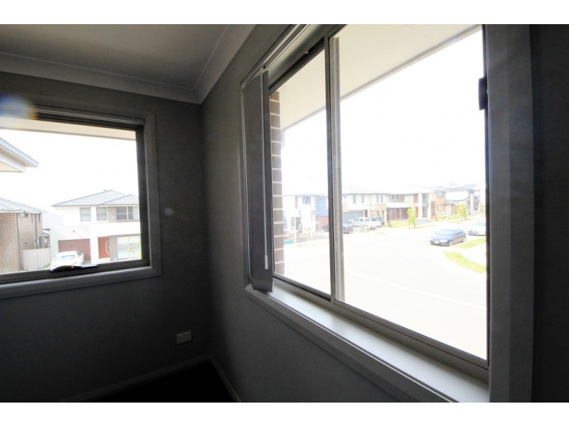 35 GALLIPOLI DR, Edmondson Park NSW 2174