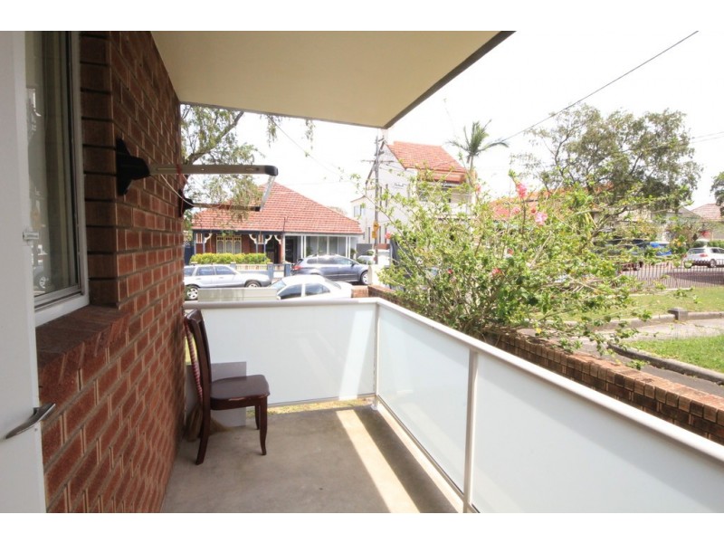 1./75 Warren Road, Marrickville NSW 2204