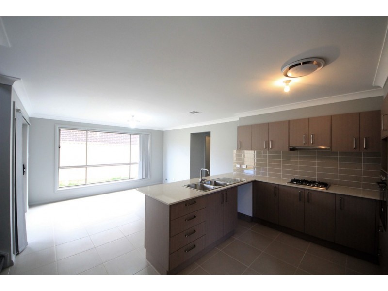 35 GALLIPOLI DRIVE, Edmondson Park NSW 2174