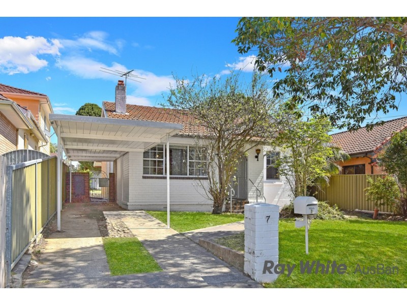 7, Legge Street, Roselands NSW 2196