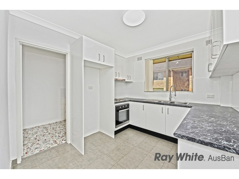 8/82 Wangee Road, Lakemba NSW 2195