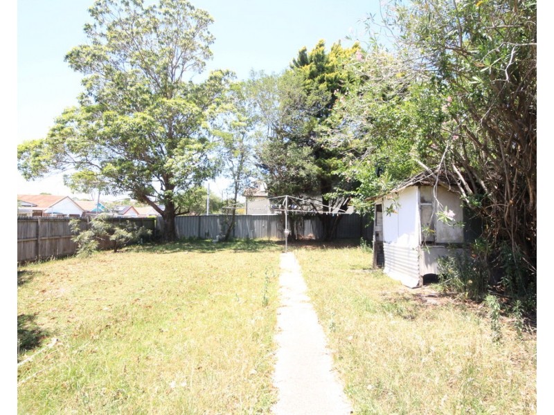 140 LAKEMBA STREET, Lakemba NSW 2195