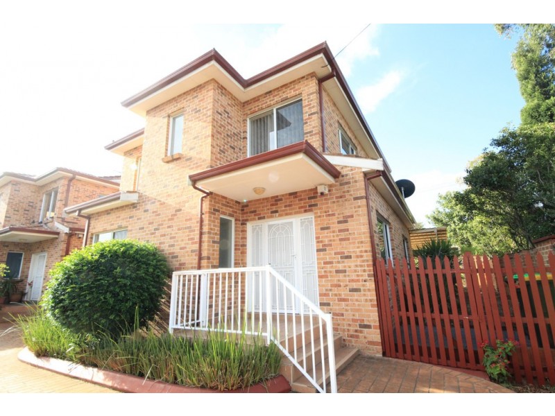 1/21 Christian Road, Punchbowl NSW 2196