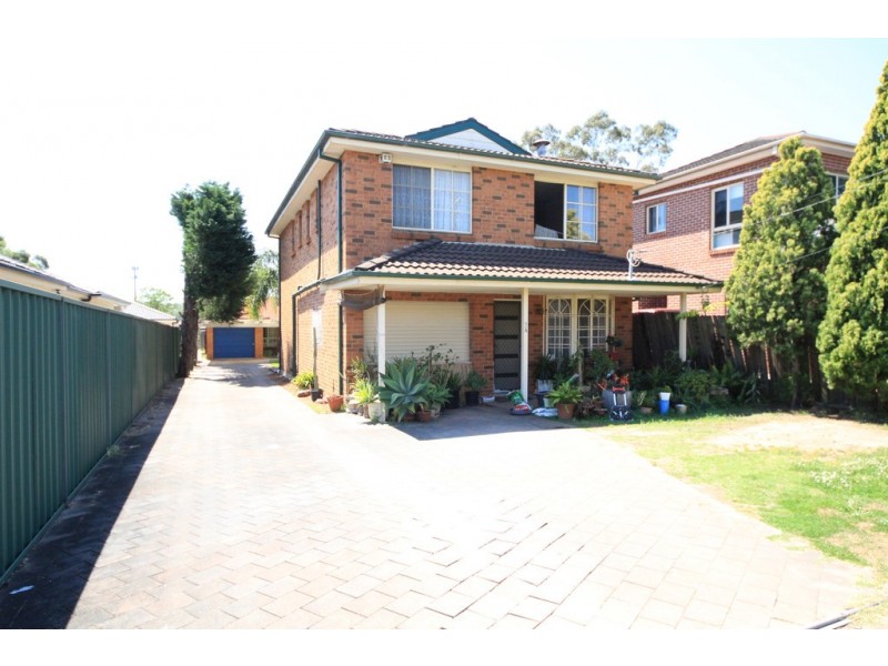 5A Byron St, Campsie NSW 2194