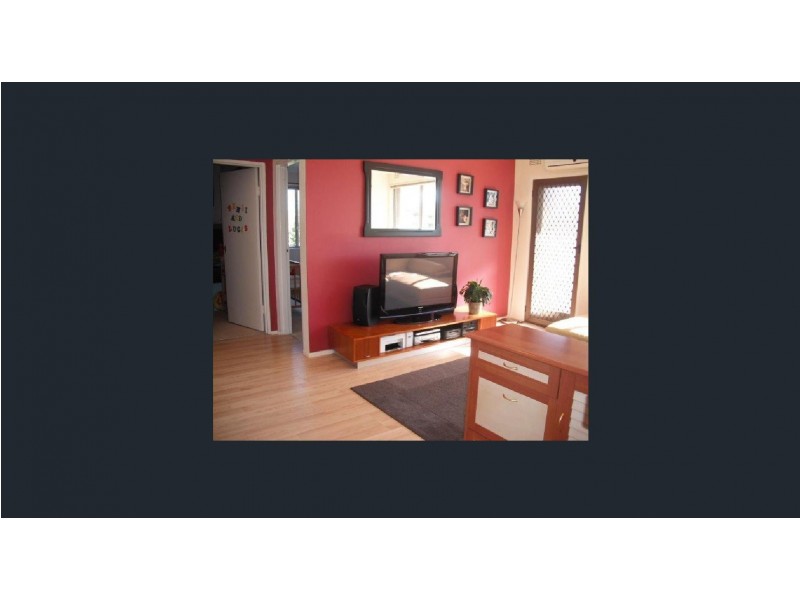 8/92 Hampden Road, Lakemba NSW 2195