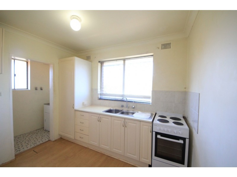 11/7 Myers Street, Roselands NSW 2196