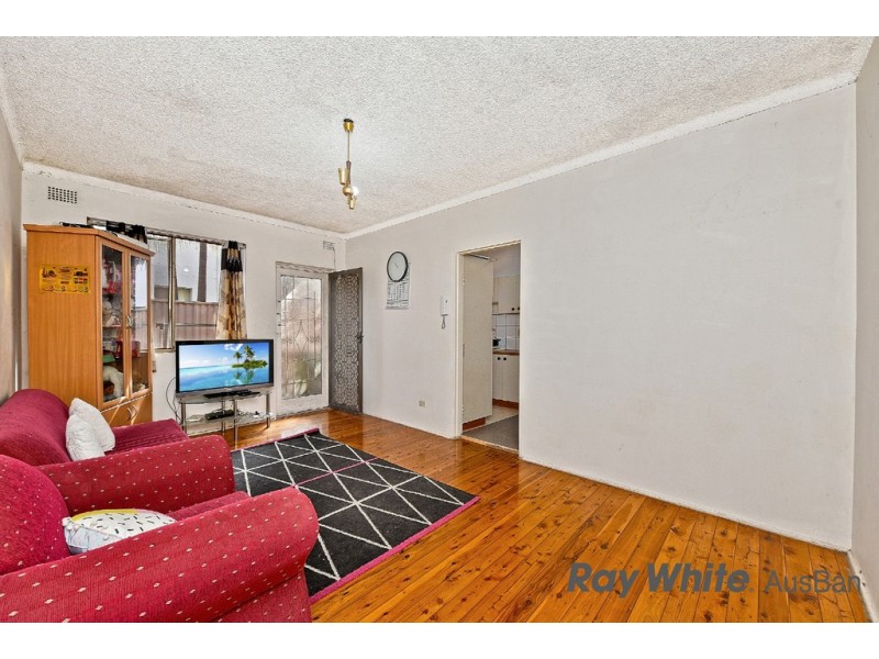 1/99 Hampden Road, Lakemba NSW 2195