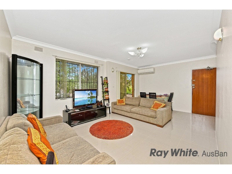 2/1 Hampden Road, Lakemba NSW 2195