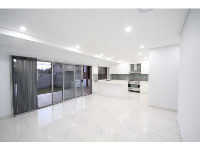 5 Tusmore St Tusmore St, Punchbowl NSW 2196