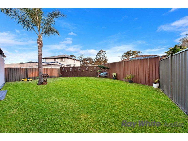 Macquarie Fields NSW 2564