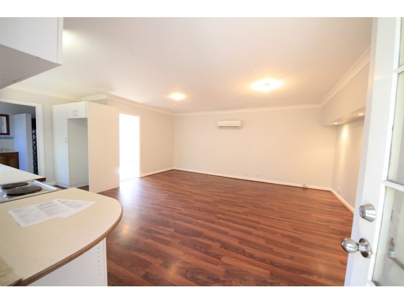 72A Tompson Rd, Panania NSW 2213