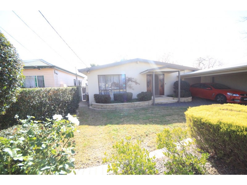 72A Tompson Rd, Panania NSW 2213