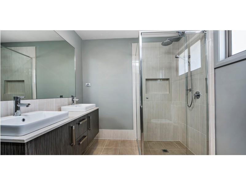 35 Gallipoli Drive, Edmondson Park NSW 2174