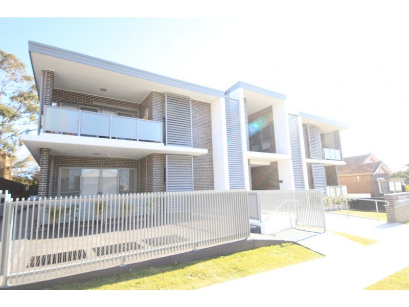 6./12 KNOX ST, Belmore NSW 2192